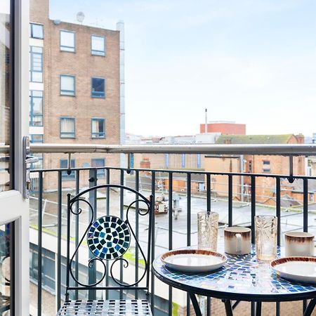 Luxurious Flat At Leicester Town Buitenkant foto